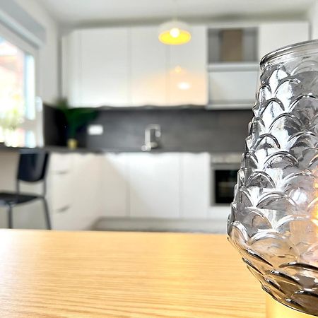 Comfy Apartment Mit Garten In Koeln エクステリア 写真