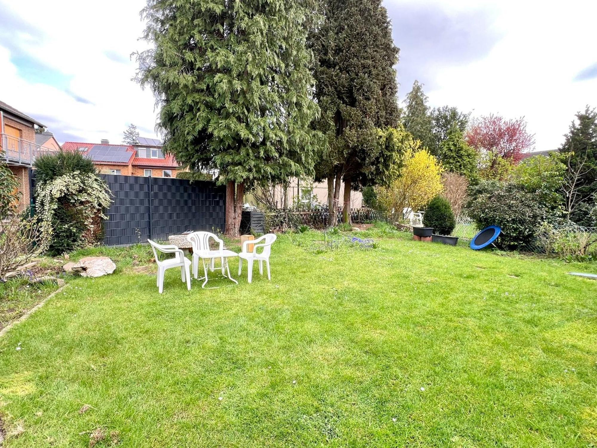 Comfy Apartment Mit Garten In Koeln エクステリア 写真